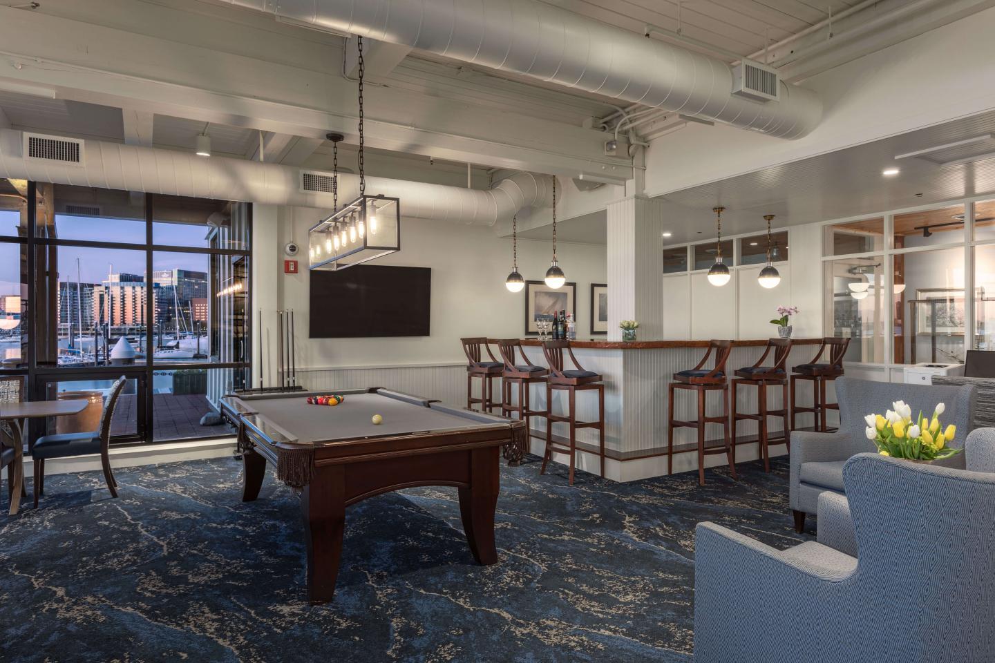 Boston Yacht Haven Captains Lounge