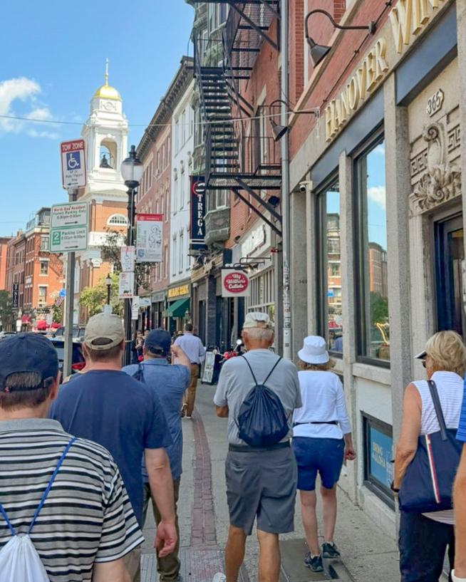 Walking tour through Boston's North End